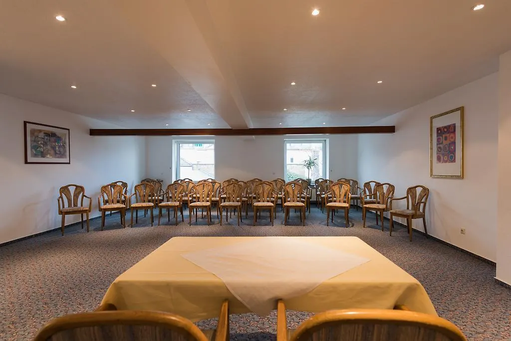 Tagungshotel Hoechster Hof Φραγκφούρτη 3*,  Γερμανία